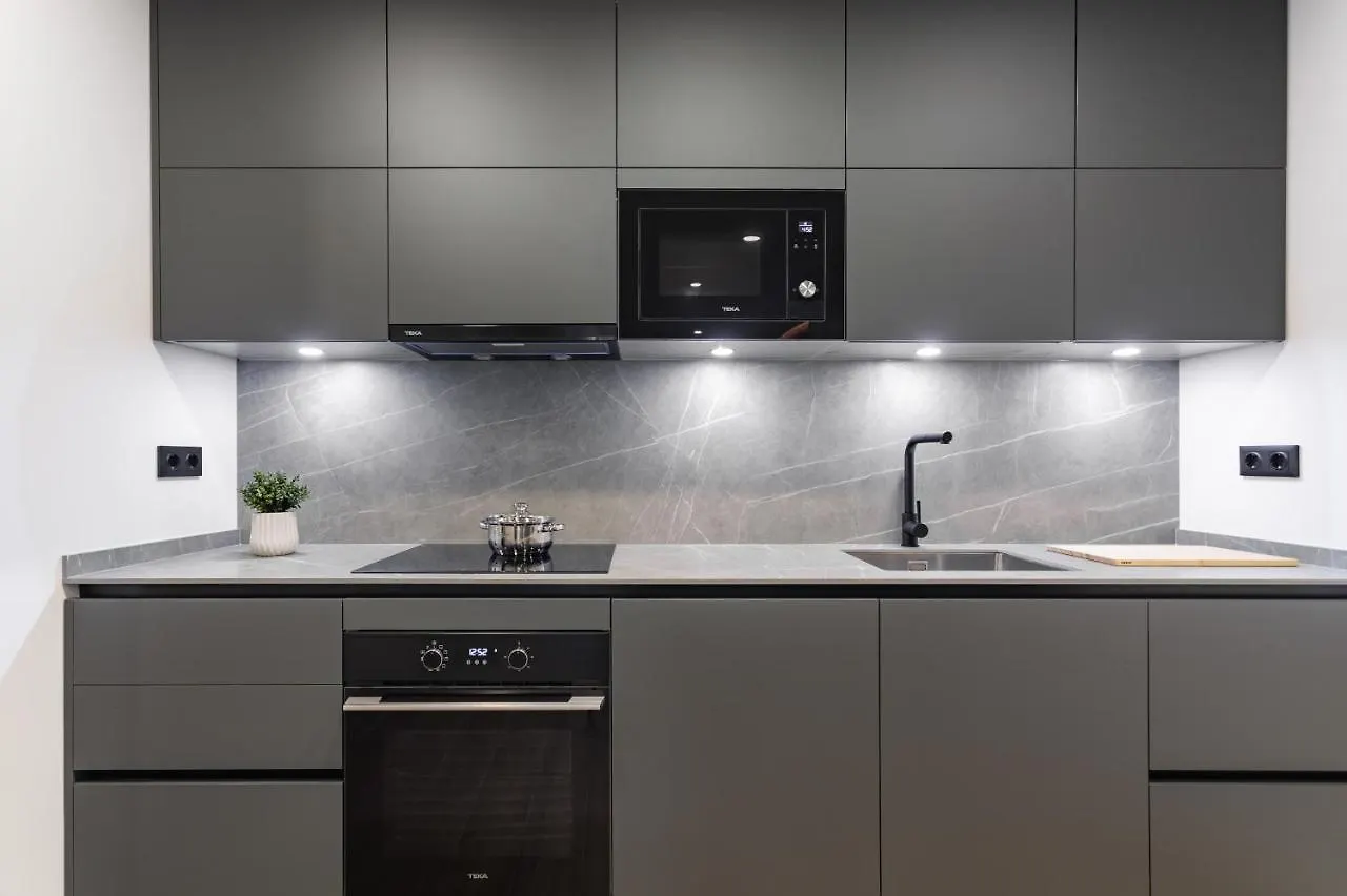 Apartsnoubcn Equador Les Corts 0*, Barcelona Spain