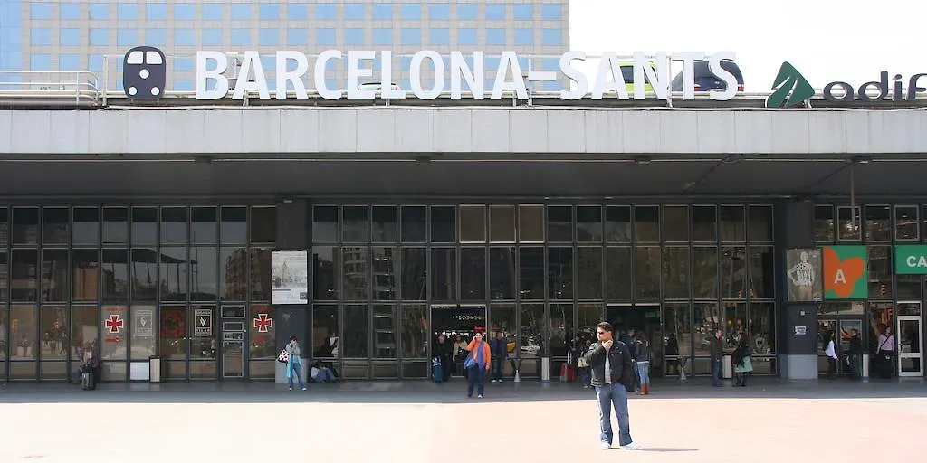 Apartsnoubcn Equador Les Corts Barcelona