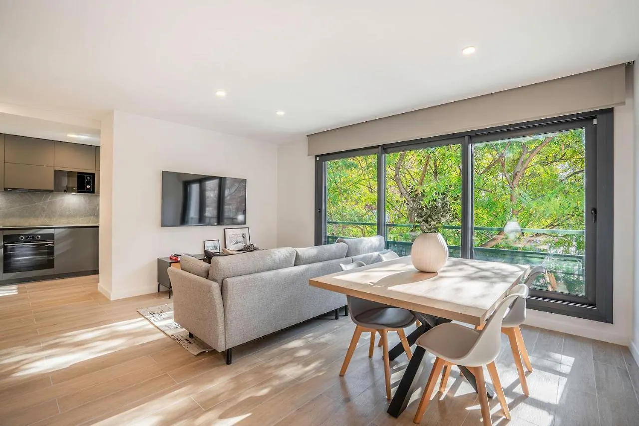 Apartsnoubcn Equador Les Corts Barcelona